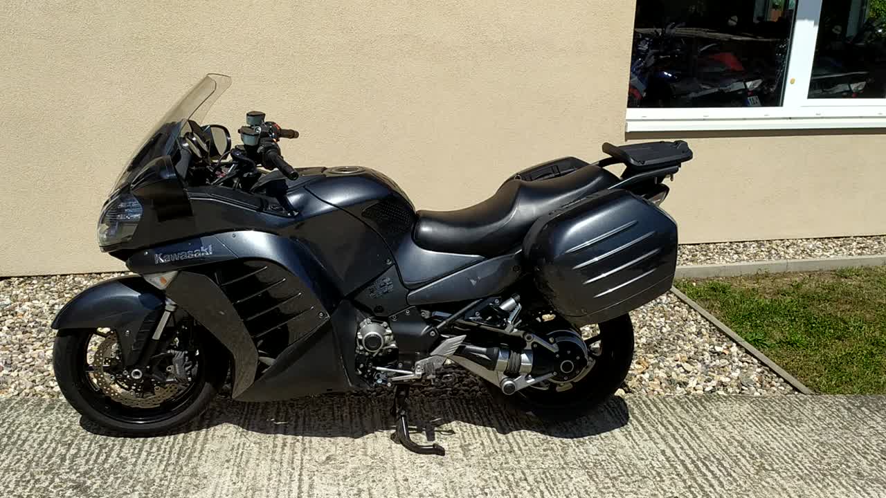 Video – Kawasaki GTR 1400