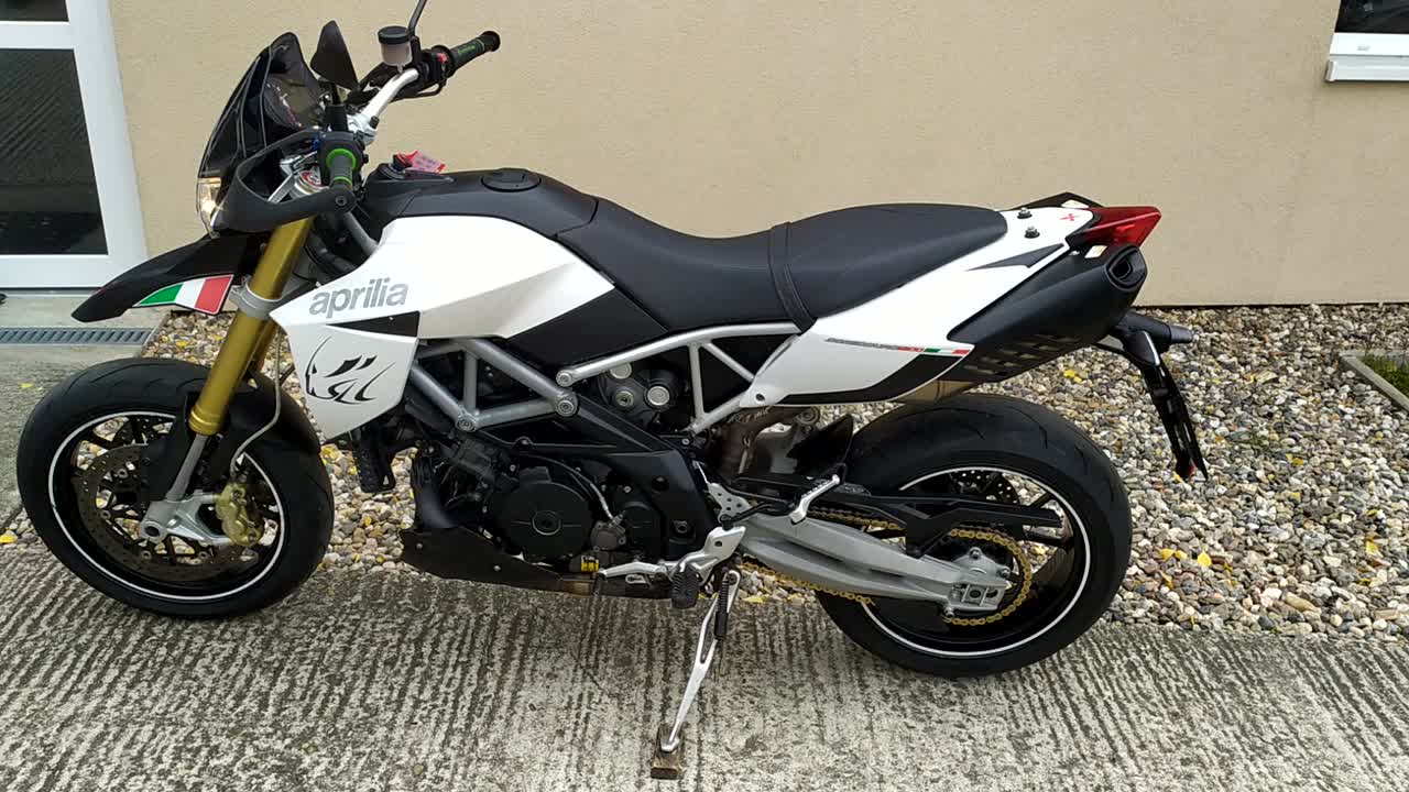 Video – Aprilia Dorsoduro 1200